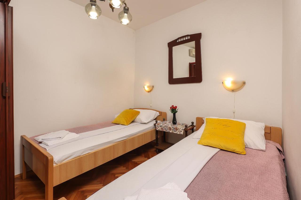 Casa Di Nives Apartment Krk Town Luaran gambar