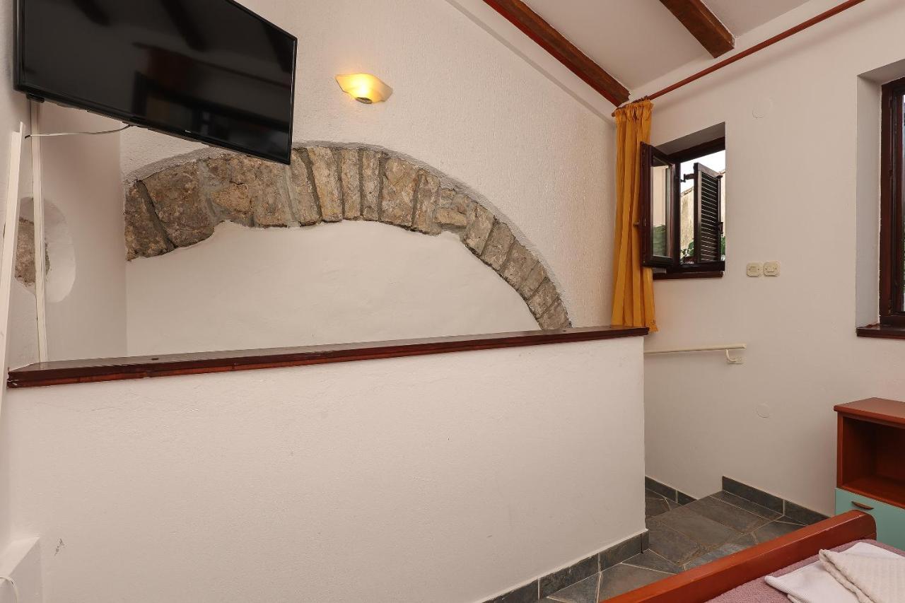 Casa Di Nives Apartment Krk Town Luaran gambar