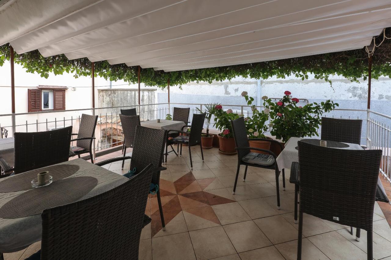 Casa Di Nives Apartment Krk Town Luaran gambar