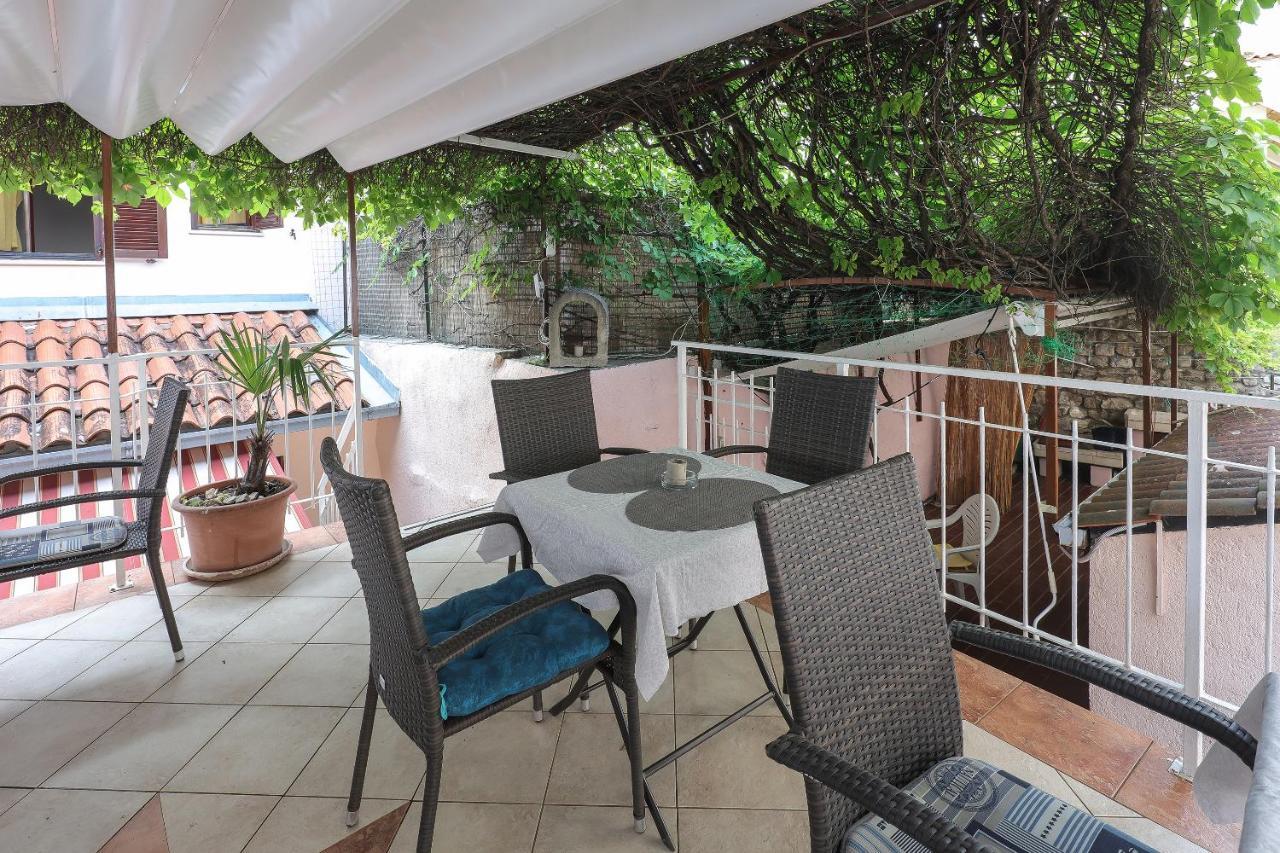 Casa Di Nives Apartment Krk Town Luaran gambar